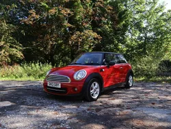 Red Used 2013 Mini Cooper Hatch Hatchback | £3,999 (Good price)