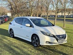 White Used 2019 Nissan Leaf N-Connecta Hatchback | £9,808 (Fair price)