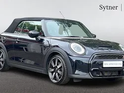 Black Used 2022 Mini Cooper S Exclusive Hatchback | £23,000 (Expensive)