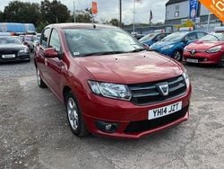Red Used 2014 Dacia Sandero Lauréate Hatchback | £1,500 (Super price)