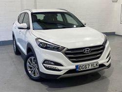 White Used 2017 Hyundai Tucson SE SUV | £7,780 (Good price)