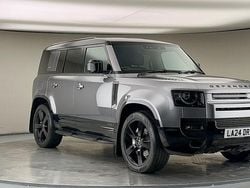 Eiger grey Used 2024 Land Rover Defender HSE Dynamic SUV | £66,000 (Fair price)
