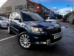 Blue Used 2015 Skoda Yeti SE SUV | £7,995 (Fair price)