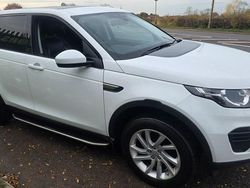 White Used 2016 Land Rover Discovery Sport SE SUV | £6,999 (Fair price)