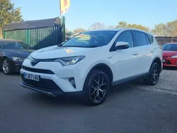 White Used 2017 Toyota RAV4 Hybrid Design SUV | £8,650