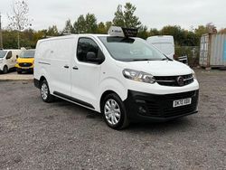White Used 2021 Vauxhall Vivaro Van | £8,395 (Fair price)
