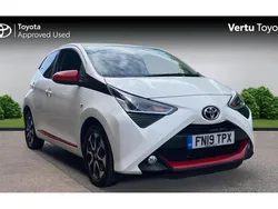 White Used 2019 Toyota Aygo Trend Hatchback | £7,293 (Fair price)