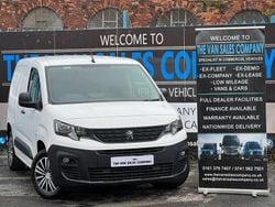 White Used 2019 Peugeot Partner MPV | £7,544 (Super price)