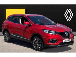 Red Used 2019 Renault Kadjar Iconic SUV | £12,250 (Fair price)