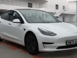 White Used 2020 Tesla Model 3 Standard Range Sedan | £14,495 (Fair price)