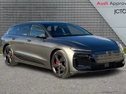 Grey Used 2025 Audi e-tron Performance SUV | £61,500
