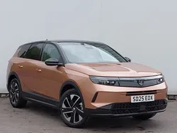Two coat premium metallic impact copper New 2025 Vauxhall Grandland X Ultimate SUV | £31,998 (Fair price)
