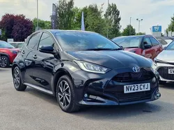 Black Used 2023 Toyota Yaris Hybrid Design Hatchback | £18,250 (Fair price)