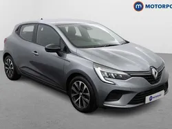 Grey Used 2022 Renault Clio V Evolution Hatchback | £12,349 (Fair price)