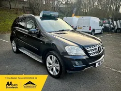 Black Used 2010 Mercedes ML300 SUV | £5,988 (Fair price)