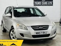 Silver Used 2008 Kia Ceed 2 Hatchback | £2,500 (Fair price)