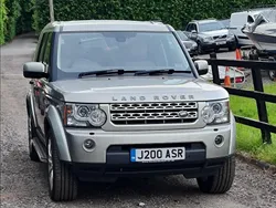 Gold Used 2014 Land Rover Discovery 4 HSE SUV | £6,995 (Fair price)