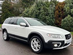 White Used 2016 Volvo XC70 SE Lux Estate | £16,495 (Fair price)