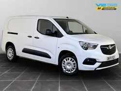 White Used 2022 Vauxhall Combo Sportive MPV | £7,595 (Super price)
