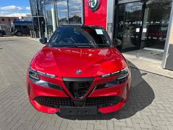Red Used 2024 Alfa Romeo Junior Edizione Speciale SUV | £27,995 (Fair price)
