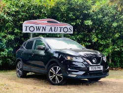 Black Used 2019 Nissan Qashqai N-Connecta SUV | £9,290 (Good price)