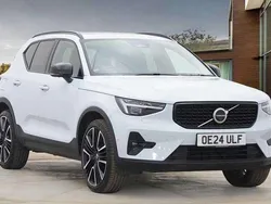 Blue Used 2024 Volvo XC40 Ultra SUV | £35,841
