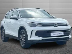 Pure white Used 2025 VW Tiguan Life SUV | £30,990 (Fair price)