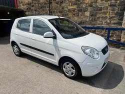 White Used 2010 Kia Picanto 2 Hatchback | £1,290 (Good price)