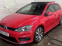 Red Used 2016 VW Golf VII R-line Edition Hatchback | £8,295 (Fair price)