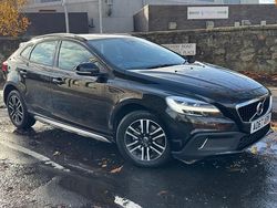 Black Used 2017 Volvo V40 CC Estate | £8,995 (Fair price)