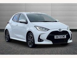 White Used 2023 Toyota Yaris Hybrid Design Hatchback | £18,500 (Fair price)