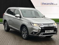 Silver Used 2020 Mitsubishi Outlander SUV | £13,995 (Fair price)