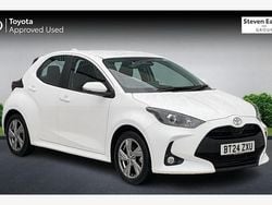 Used 2025 Toyota Yaris Hybrid Hatchback | £19,195 (Good price)