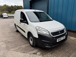 White Used 2017 Peugeot Partner S MPV | £3,495 (Super price)