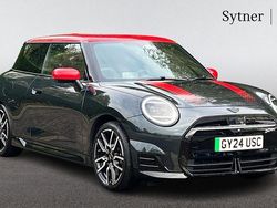 Grey Used 2024 Mini Cooper SE Hatch Hatchback | £30,250