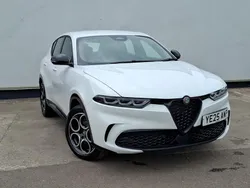 Special solid banchise white New 2025 Alfa Romeo Tonale Sprint SUV | £28,498 (Good price)