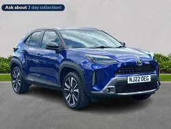 Blue Used 2022 Toyota Yaris Hybrid Edition SUV | £19,299 (Fair price)