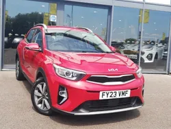 Red Used 2023 Kia Stonic 2 SUV | £14,998 (Fair price)