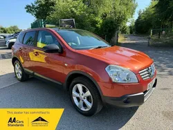 Orange Used 2009 Nissan Qashqai Tekna SUV | £2,295 (Fair price)