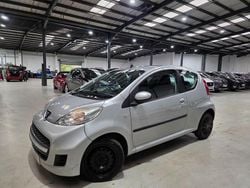 Silver Used 2010 Peugeot 107 Hatchback | £2,330 (Super price)