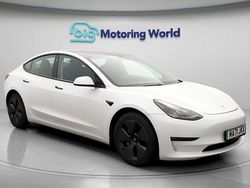 Used 2021 Tesla Model 3 Sedan | £18,100 (Fair price)