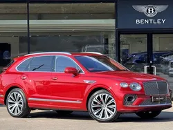 Red Used 2022 Bentley Bentayga SUV | £119,950 (Super price)