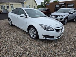 White Used 2014 Vauxhall Insignia SRi Hatchback | £3,995 (Fair price)
