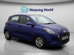 Blue Used 2022 Hyundai i10 SE Hatchback | £9,300 (Good price)