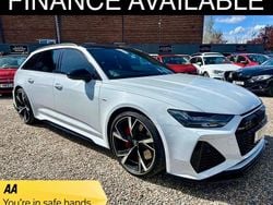 White Used 2020 Audi RS6 Design Estate | £67,995 (Fair price)