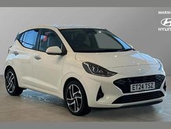 White Used 2024 Hyundai i10 Premium Hatchback | £15,522 (Fair price)