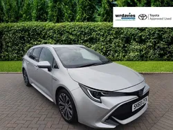 Silver Used 2019 Toyota Corolla Estate | £19,295 (Fair price)
