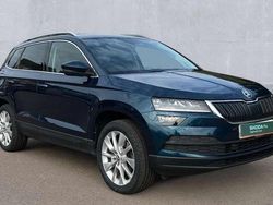 Petrol blue metallic Used 2022 Skoda Karoq SE L SUV | £18,900 (Fair price)