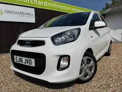 White Used 2016 Kia Picanto 2 Hatchback | £5,295 (Fair price)