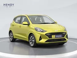 Green New 2025 Hyundai i10 Advanced Hatchback | £14,299 (Good price)